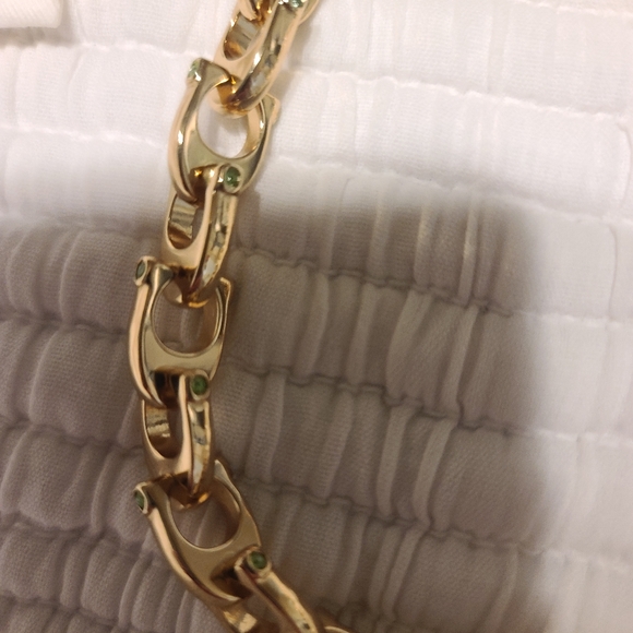 Coach Chunky Signature Chain Link Goldtone Necklace brand new - Picture 3 of 4